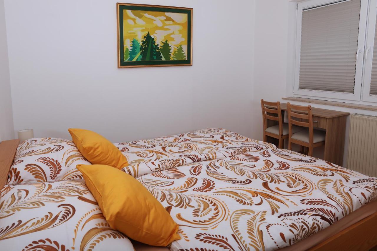 Apartma Dolinar Gorenja Vas  Exterior foto